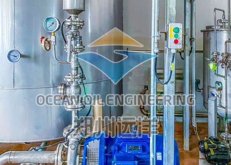 La chaîne de production de processus de biodiesel d'estérification 380V avec le PLC commandent la distillation d'acide gras
